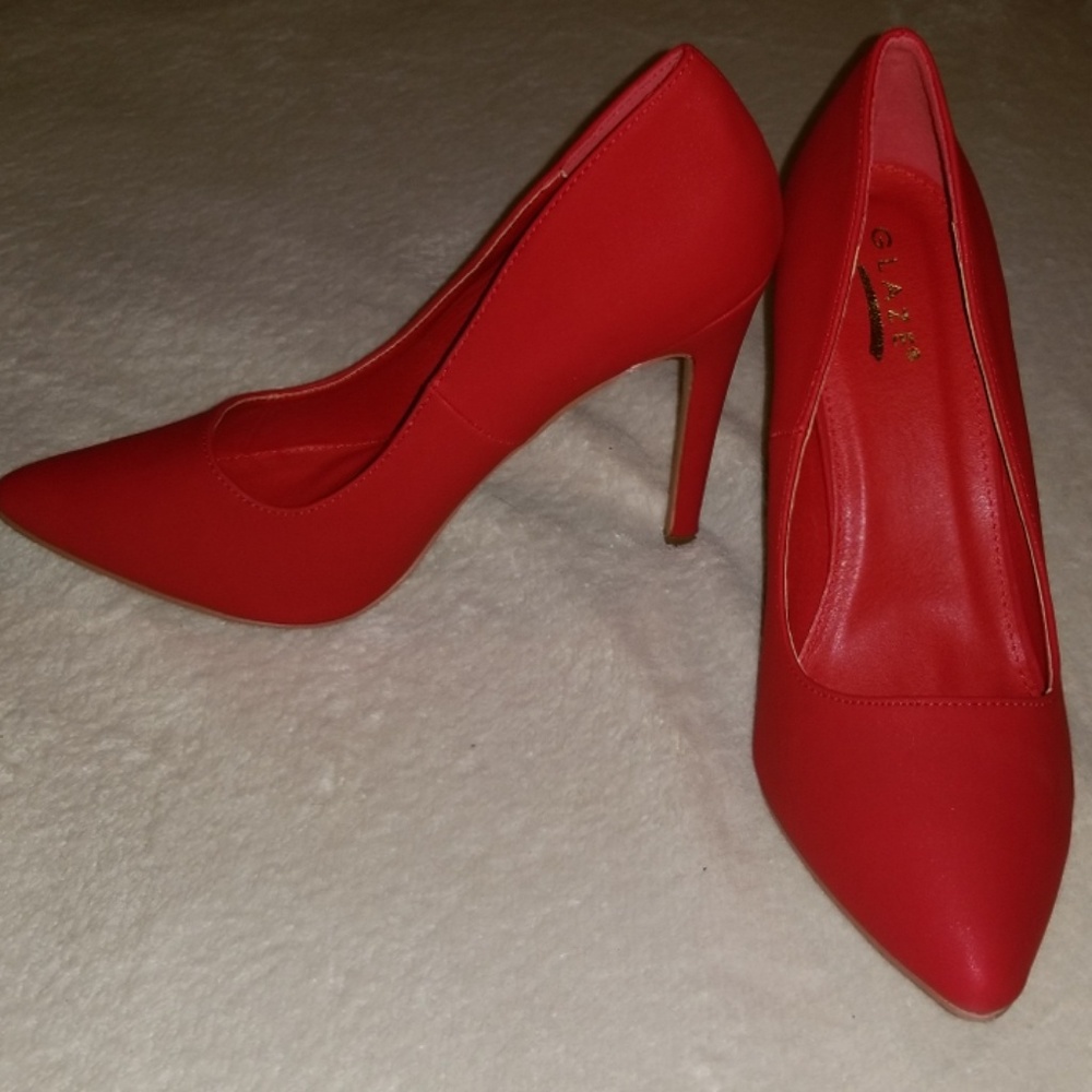 NWT Sexy Glaze Red Heels - Picture 3 of 5